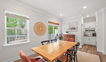 12428 SEA OAKS Ln 4, Berlin, MD 21811