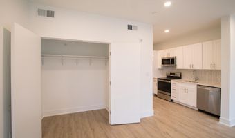 1325 N LEE St 400, Philadelphia, PA 19125