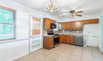 1907 Lone Pine Dr, Arnold, MO 63010