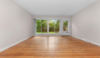 1025 Western Dr, Ann Arbor, MI 48103