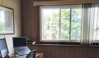 8 Nimbus Dr, Alloway, NJ 07462