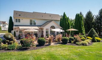 402 DERRYTOWN Dr, Bear, DE 19701