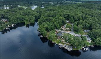 144 Aldrich Rd, Glocester, RI 02857