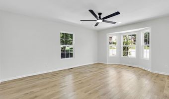 292 KENTWOOD Dr, Alabaster, AL 35007