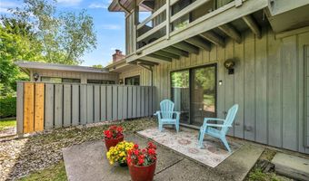 410-29 Willow Cir, Aurora, OH 44202