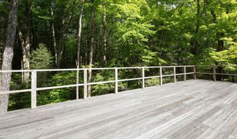 37 Lower Barrack Rd, Canaan, CT 06031