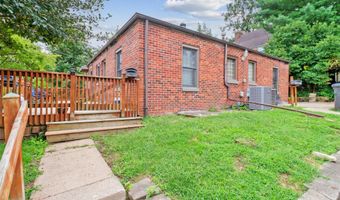 2116-2118 Chautauqua Pkwy, Des Moines, IA 50314