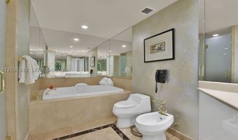 19955 NE 38th Ct 1701, Aventura, FL 33180