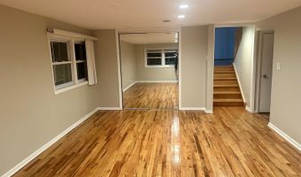 1243 S Mitchell Ave, Arlington Heights, IL 60005