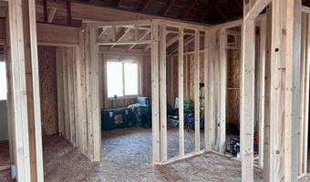 302 3rd St S, Basin, WY 82410