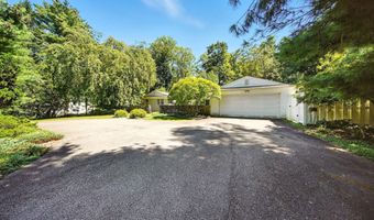 10 CAREY, Ambler, PA 19002