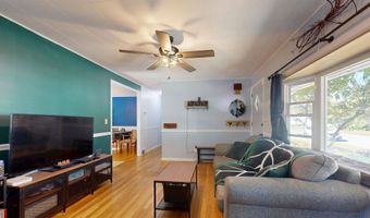 69 Arlington Ct, Burlington, VT 05408