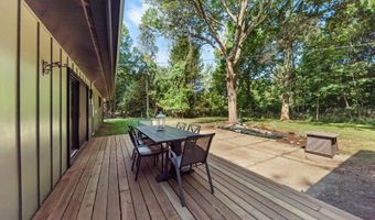 3446 Charing Cross Rd, Ann Arbor, MI 48108