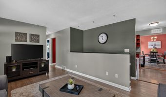 2415 Melrose Ave, Ames, IA 50010