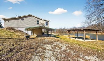 8923 E Sassafras Rd, Bloomfield, IN 47424