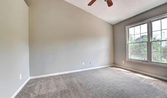 43485 PLANTATION Ter, Ashburn, VA 20147