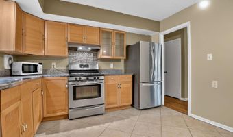 3409 BEVERLY Dr, Annandale, VA 22003
