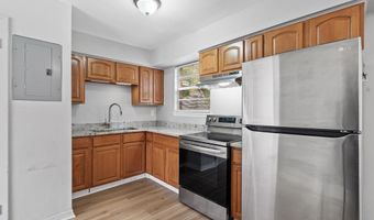 1508 JORDAN St, Atlantic Beach, FL 32233