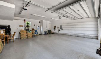 64629 Horseman Ln, Bend, OR 97703