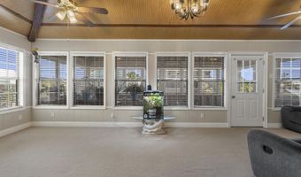 855 Dove Blvd, Bay St. Louis, MS 39520