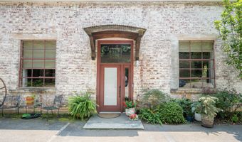 585 White Cir 32, Athens, GA 30605