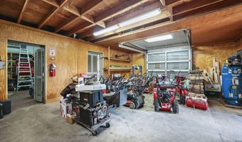 11 Leesville Ave, Avenel, NJ 07001