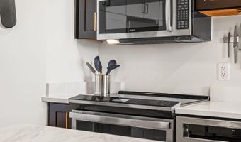 1301 N COURTHOUSE Rd 1807, Arlington, VA 22201