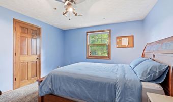 W2530 BROOKHAVEN Drive, Appleton, WI 54915
