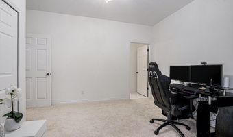 1360 Fairlane Dr, Ann Arbor, MI 48104