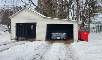 206 10TH Ave, Antigo, WI 54409