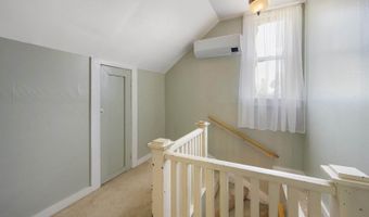 164 7th St, Bangor, ME 04401