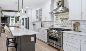 47 Indian Rock Rd, Bedford, NH 03110