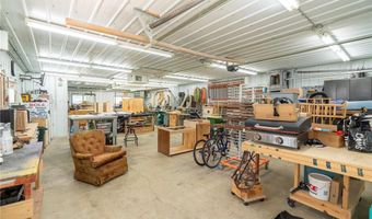 136 1st Ave, Alden, MN 56009