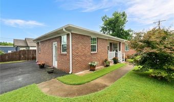 624 Locke St, Alma, AR 72921