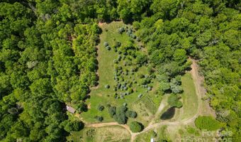 1557 Shoal Creek Rd, Balsam Grove, NC 28708