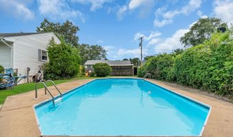 1108 Anchor Ave, Beachwood, NJ 08722