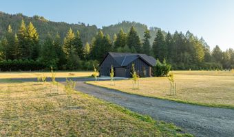 192 STUART FIELD Ln, Ariel, WA 98603