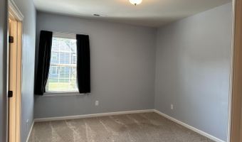 2865 Haw River Trl, Apex, NC 27502