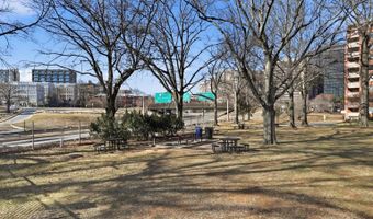 1021 ARLINGTON Blvd 614, Arlington, VA 22209