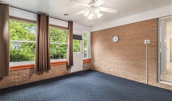 1125 Van Dusen Dr, Ann Arbor, MI 48103