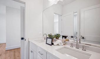 4613 CHASE Ave, Bethesda, MD 20814