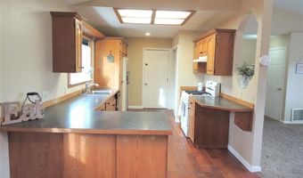 214 10th St, Belgrade, MT 59714