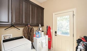2210 Spalding Dr, Atlanta, GA 30350