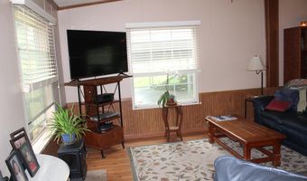 429 River Road Dr, Bogue Chitto, MS 39629