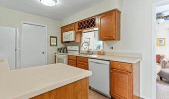 335 Western Blvd, Bayville, NJ 08721