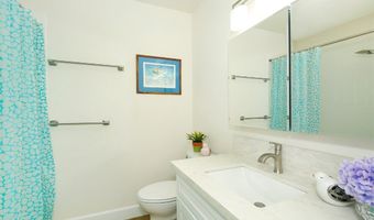 350 Aoloa St A206, Kailua, HI 96734