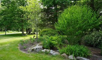 106 Jenkins Rd, Bedford, NH 03110