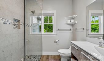 611 E 37th St, Charlotte, NC 28205