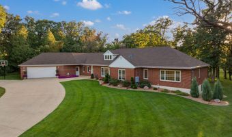 301 22nd St NW, Austin, MN 55912