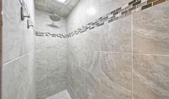 600 S West St, Angola, IN 46703